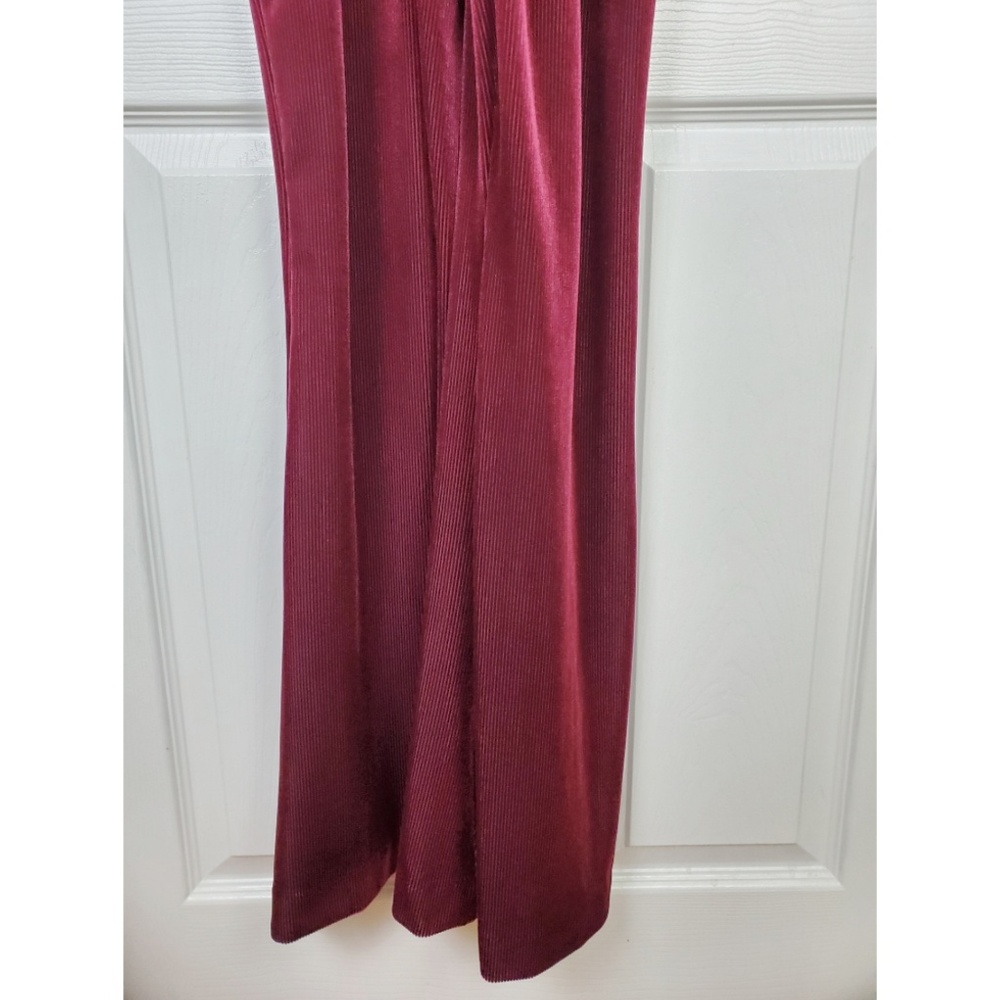 NWT GB velvet corduroy style burgundy jumpsuit - Picture 8 of 8